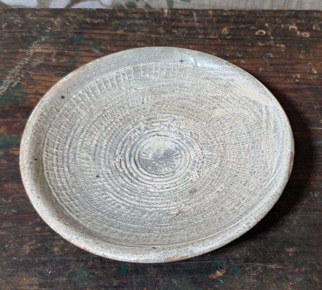 李朝 粉靑沙器印花文平皿