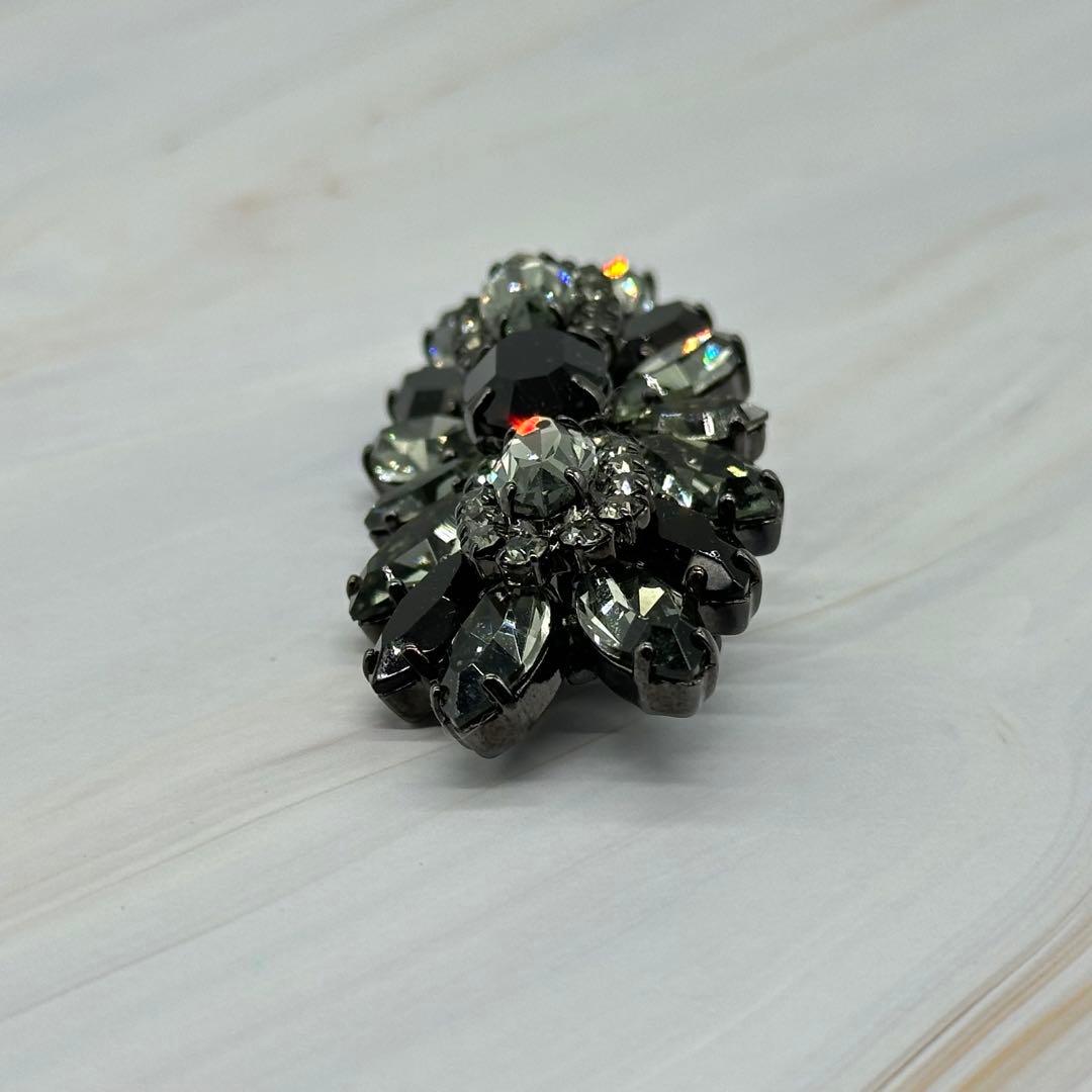 【美品】FOXEY ブローチ ビジュー ラインストーン ブラック系