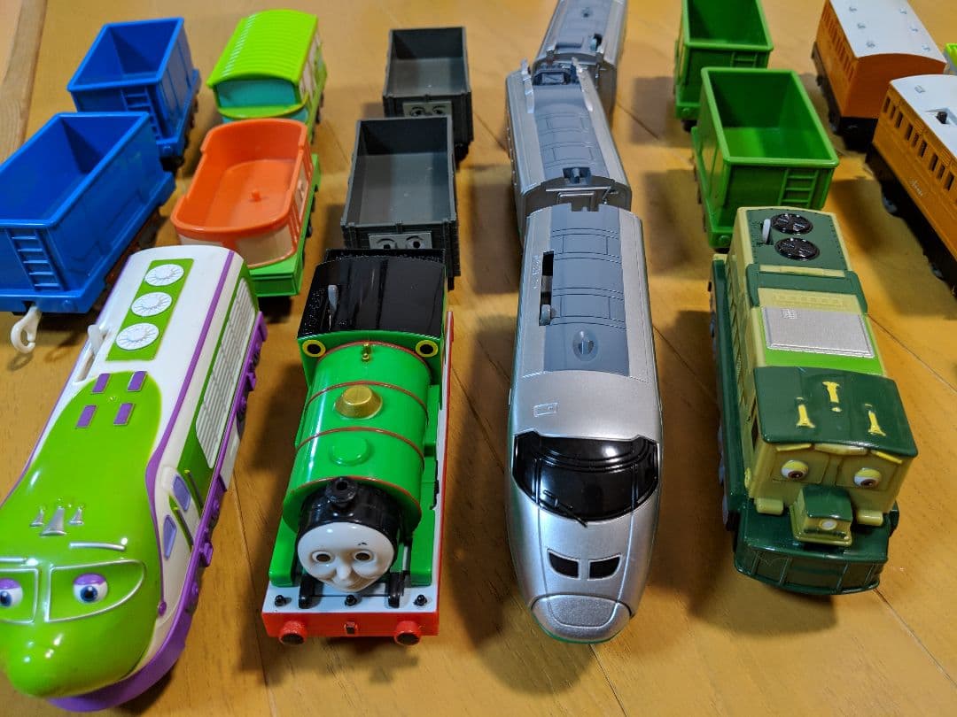 トミカ トーマス プラレール