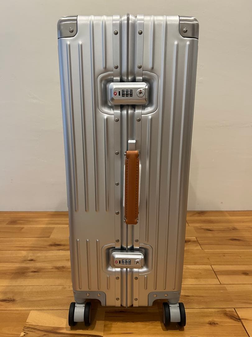 【新品未使用】イノベーター アルミスーツ INV5811STP 70L 2年保証