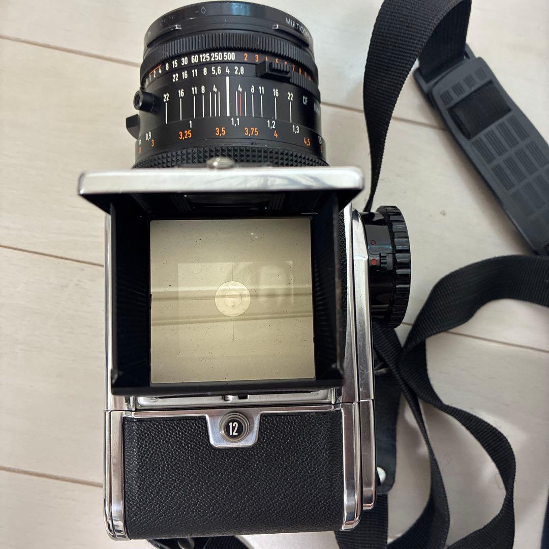 【楽一番】HASSELBLAD 500C/M Planar 1:2.8