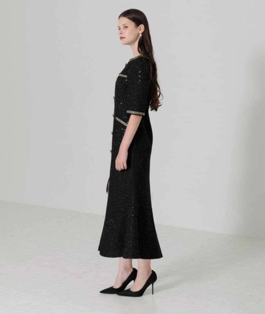 美品✨LEJA　ラメ混ツイードレザーパイピングパール釦スパンコールマーメイド　S