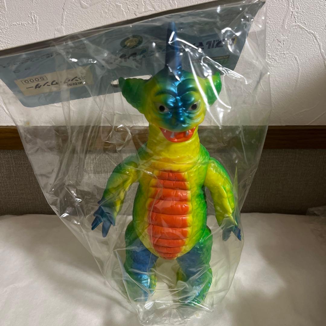 ⚠️未開封　月面怪獣　キングワンダー　復刻　ブルマァク　ミラーマン