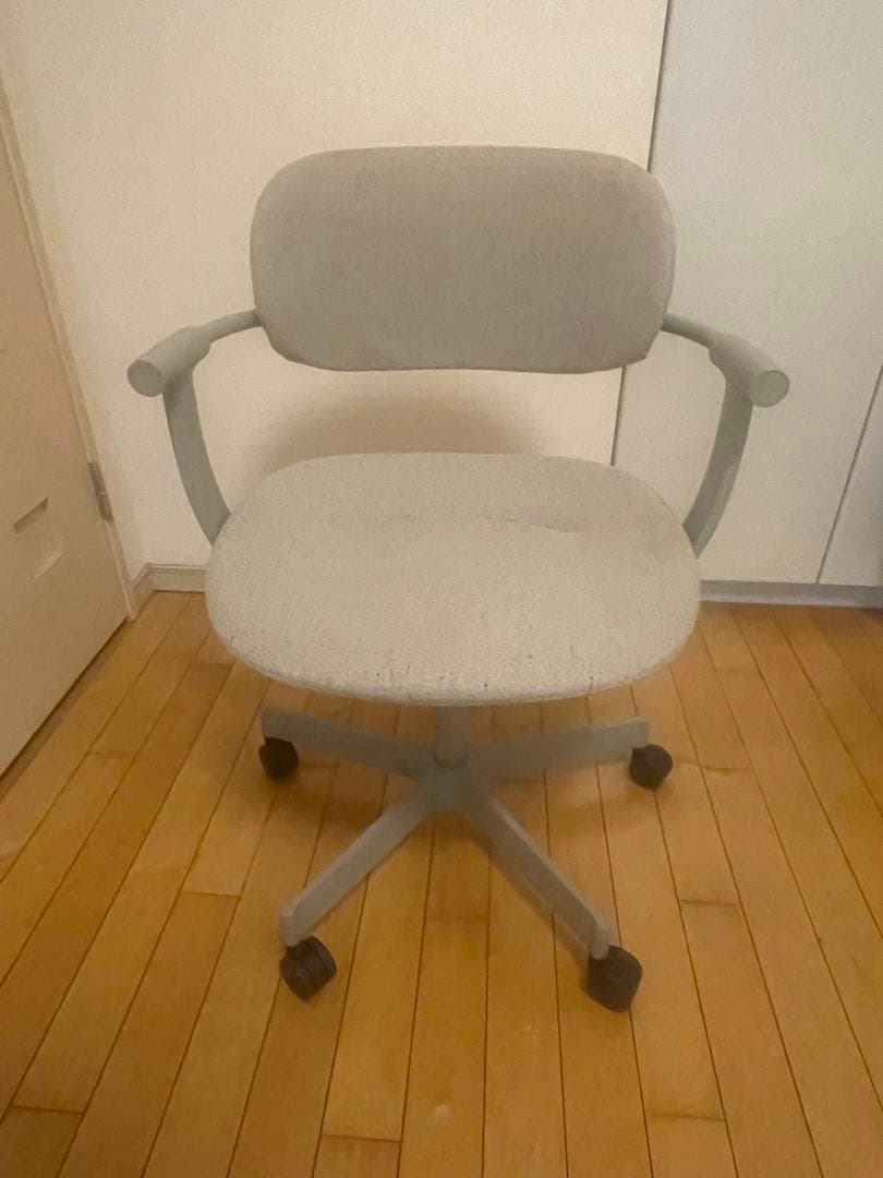 イトーキ バーテブラ03)ナイロンキャスター エクリュベージュ×ペールオリーブ