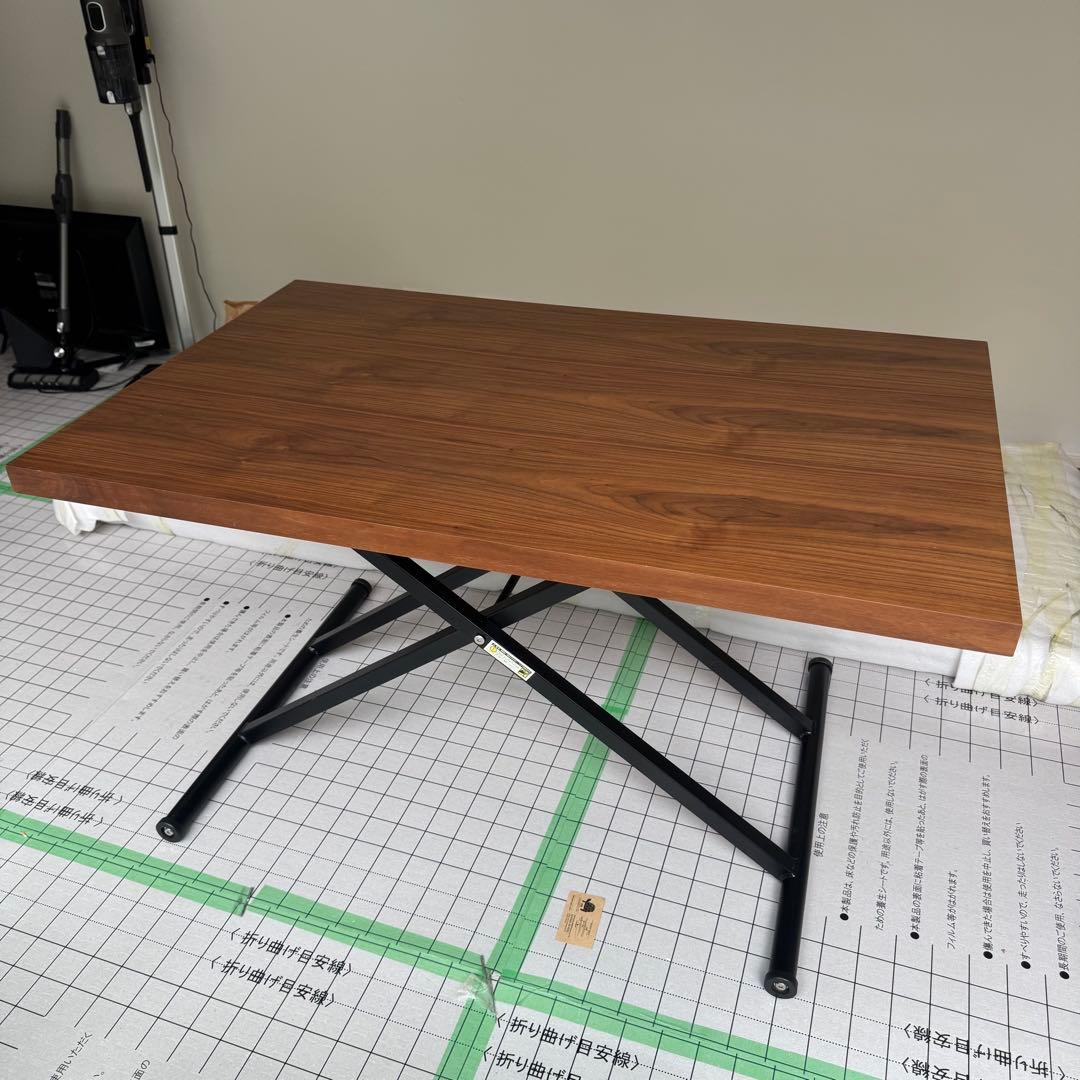 昇降ダイニングテーブル ニトリ（NEWアクティブウォルナット）