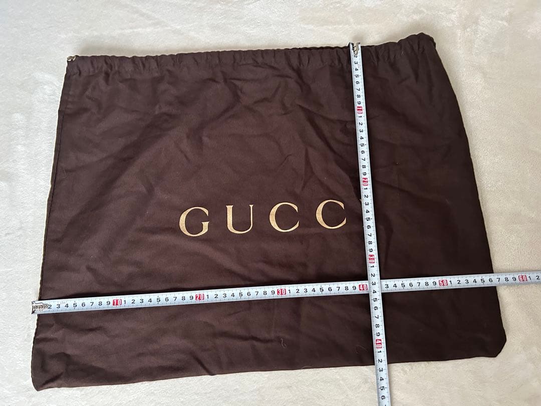 GUCCI ファーバッグ　　保存袋付
