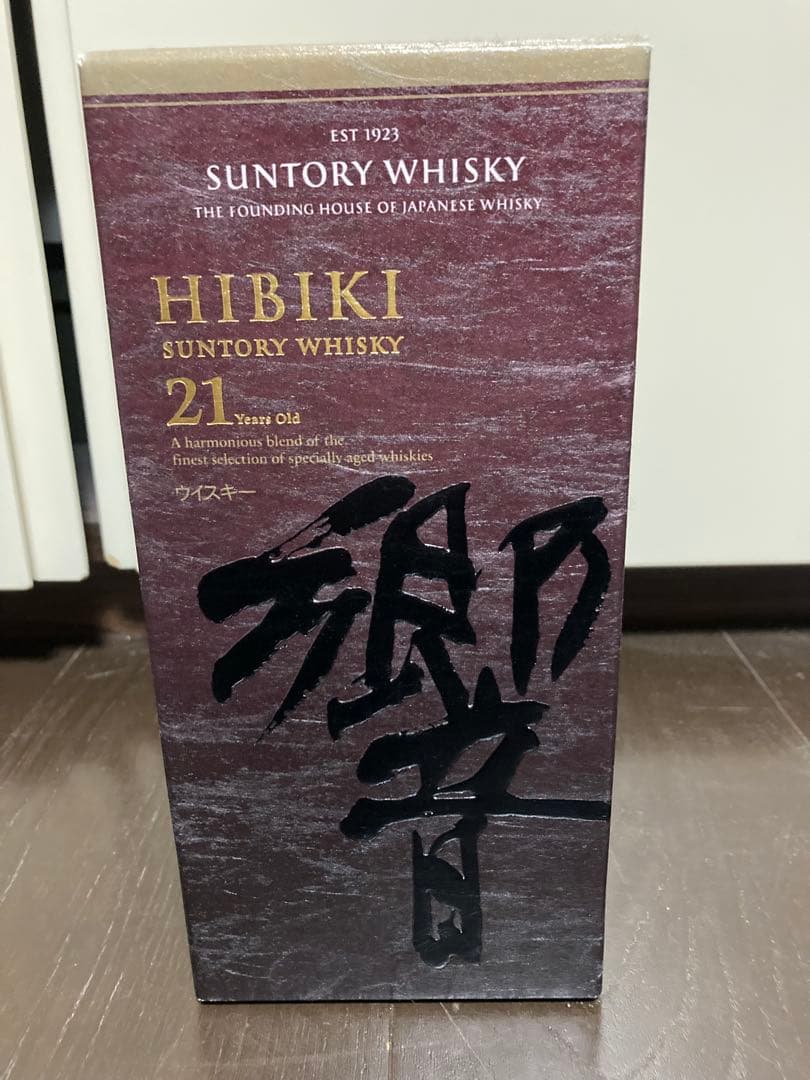 サントリー 響 21年 カートン付 ウイスキー