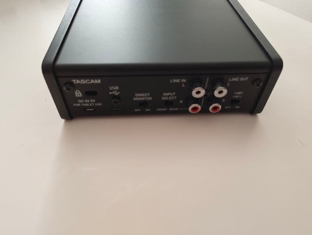 TASCAM US-1x2HR USBオーディオインターフェイス