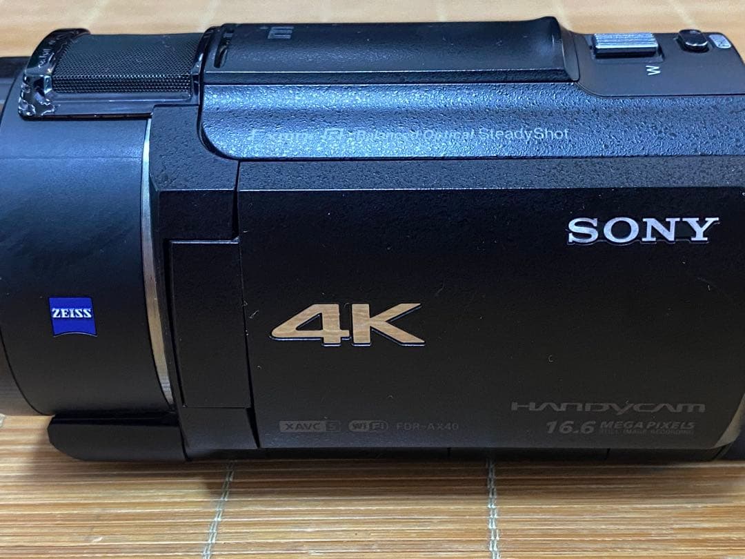 SONY FDR-AX40 4Kビデオカメラ 本体　中古　一部分割れあり
