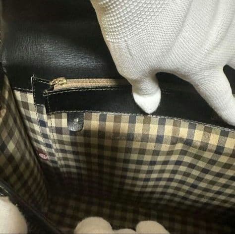 【希少】Aquascutum（アクアスキュータム）鍵付き本革 ビジネスバッグ