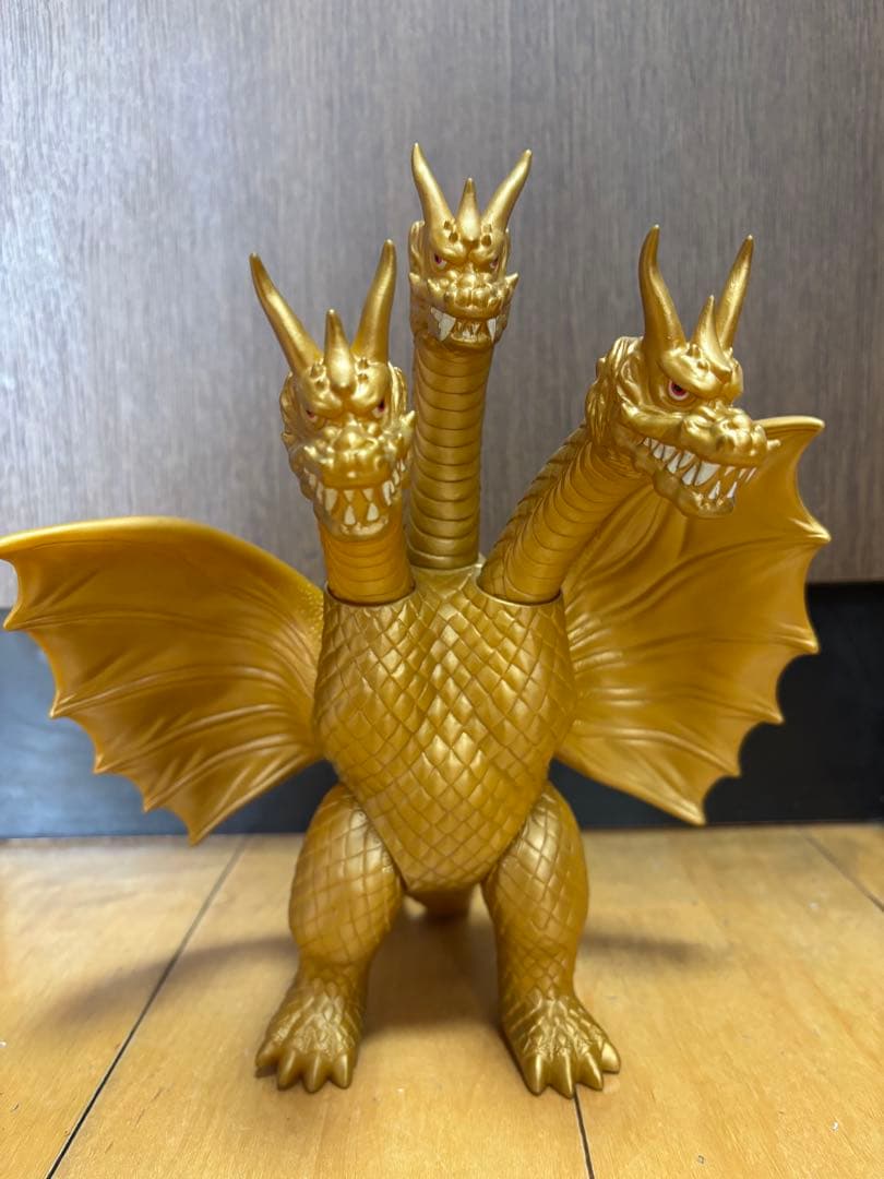 怪獣郷　キングギドラ　☆1月9日以後発送☆ 写真追加しています