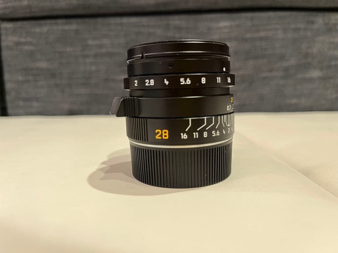 Leica summicron M 28mm f/2 ASPH +α