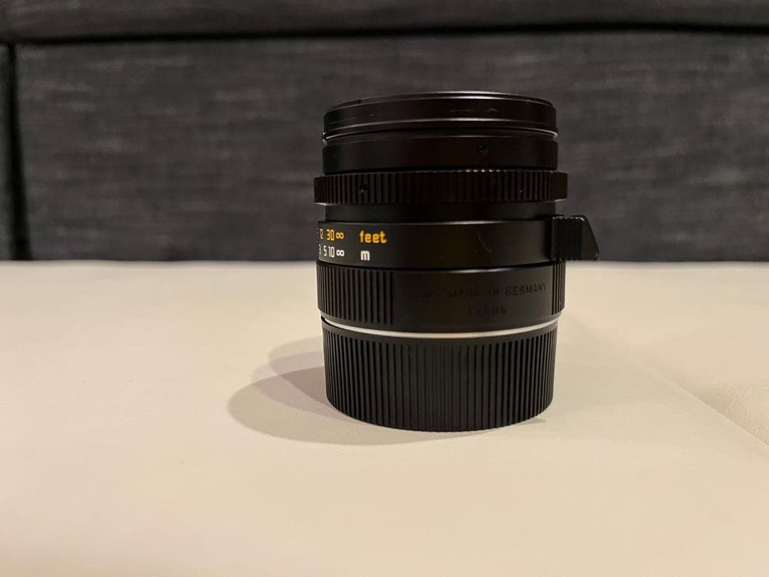 Leica summicron M 28mm f/2 ASPH +α