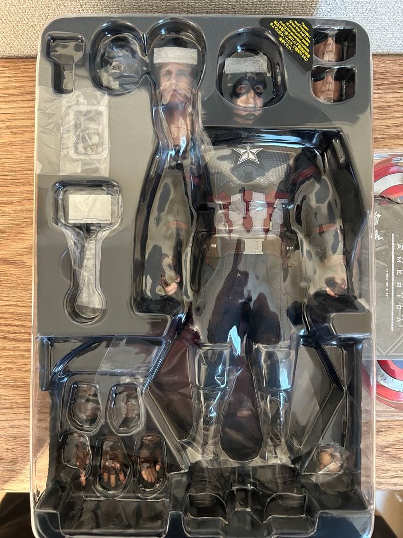 ホットトイズ アベンジャーズ　御三家　美品　三体セット売り