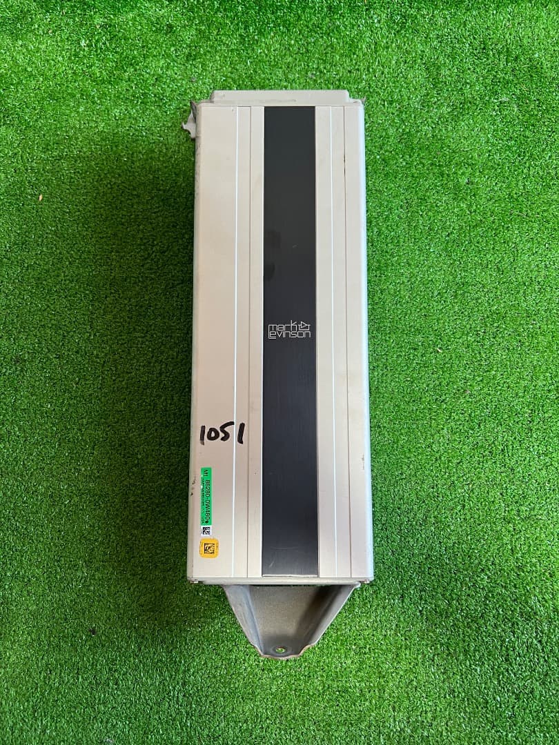 マークレビンソンアンプ 86289-0W480