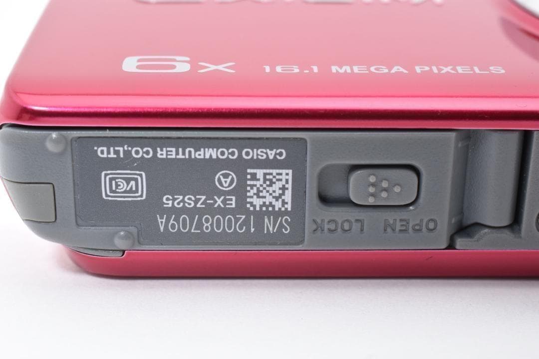 【お値下げ歓迎・美品】カシオ　CASIO EXILIM EX-ZS25 レッド