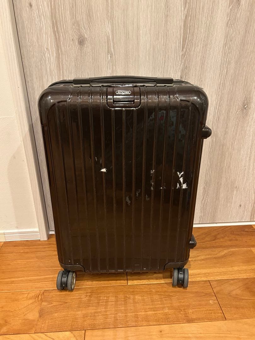 RIMOWA スーツケース　機内持ち込み