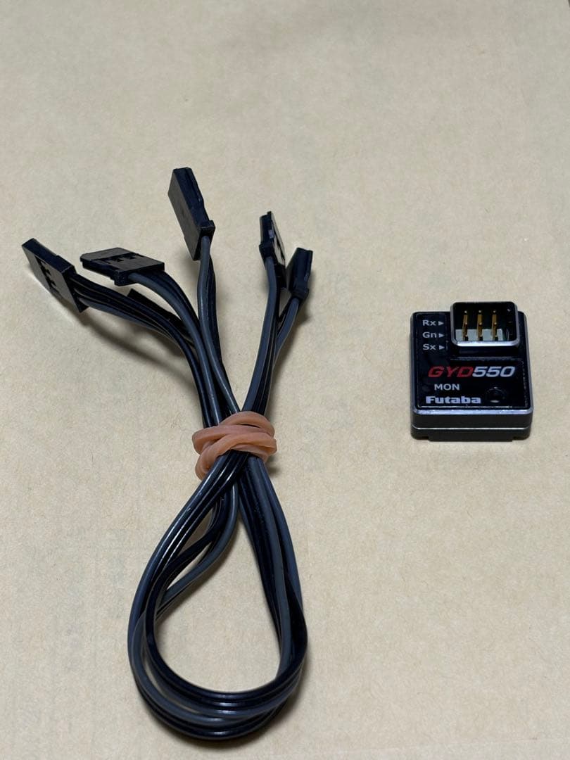 Futaba フタバ　GYD550 ジャイロ