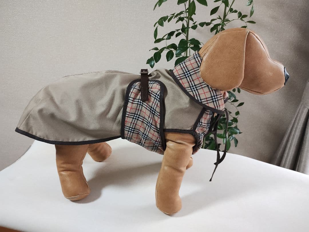 Burberrys ベージュ犬服コート