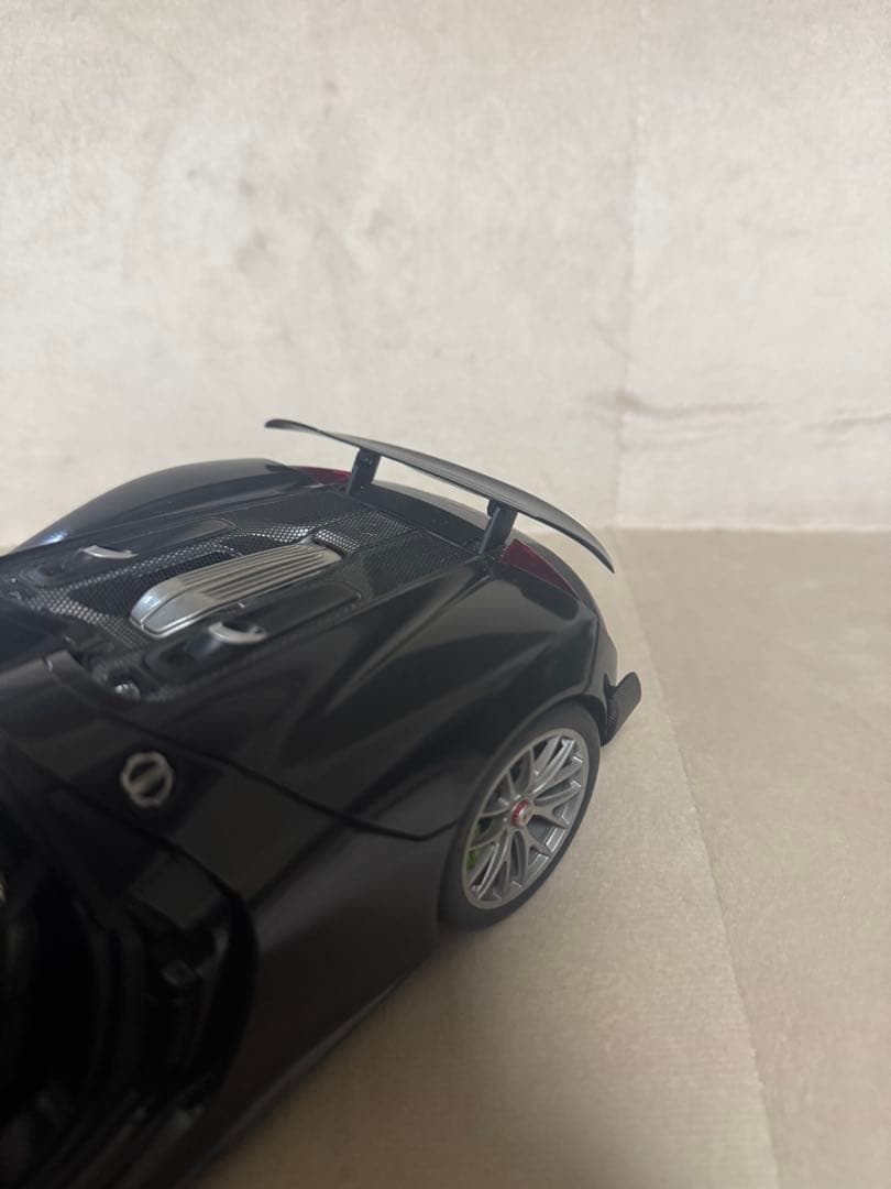 豪華おまけ付き　1/18 オートアート　AUTOart　ポルシェ918スパイダー