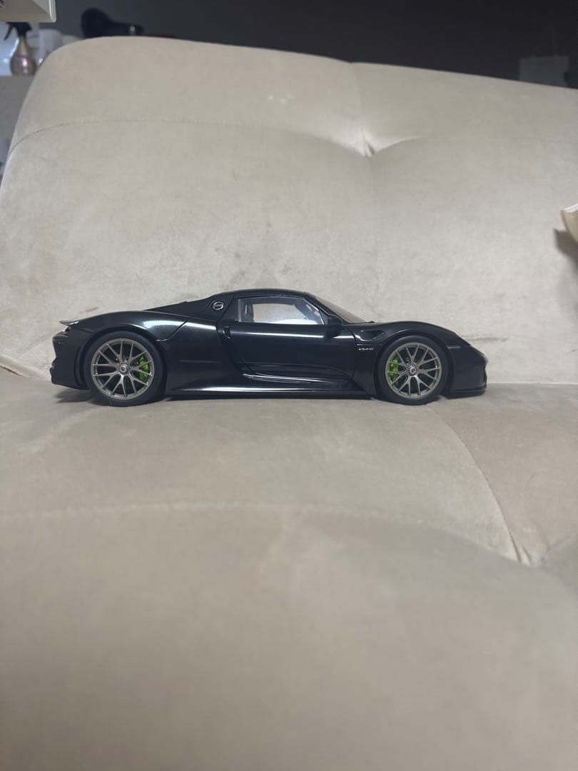豪華おまけ付き　1/18 オートアート　AUTOart　ポルシェ918スパイダー