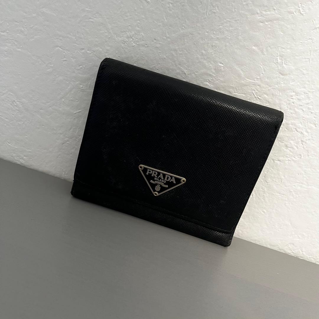 美品 PRADA プラダ 三角プレート サフィアーノ ミニ財布 三つ折り財布