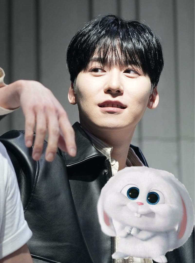 ONEUS サイン　ポラロイド　チェキ　ゴニ