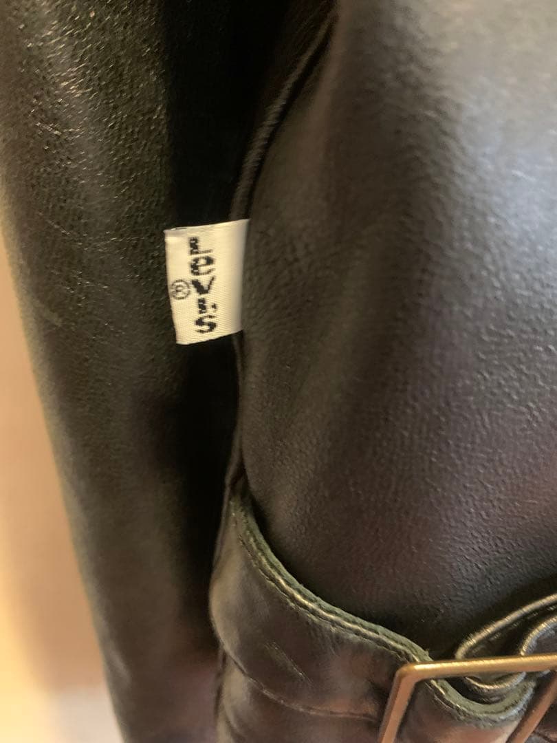 希少本物美品高級羊ラムレザーホワイトLEVI'SリーバイスライダースジャケットL