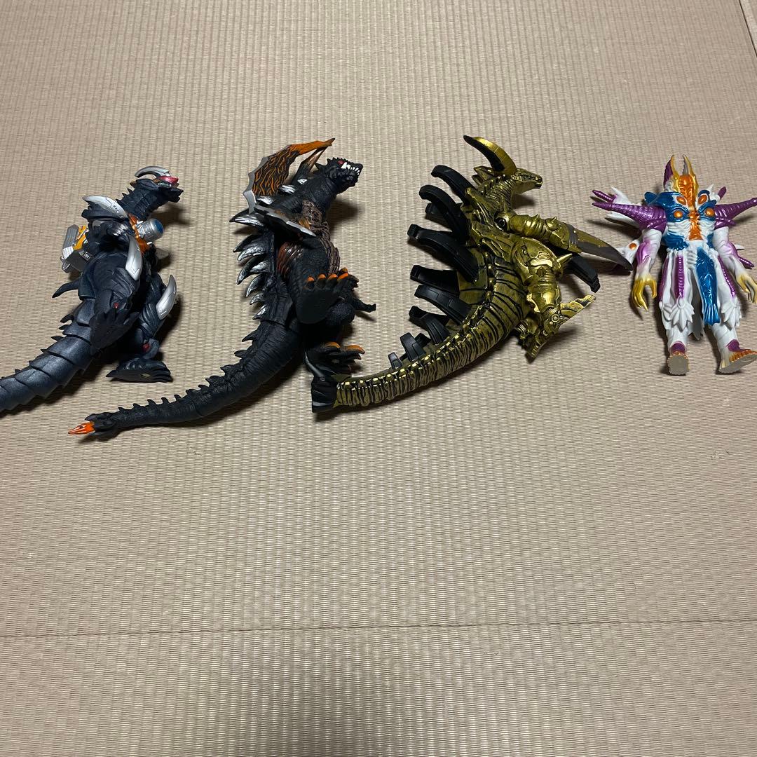 ウルトラマン・怪獣フィギュアセット　62体