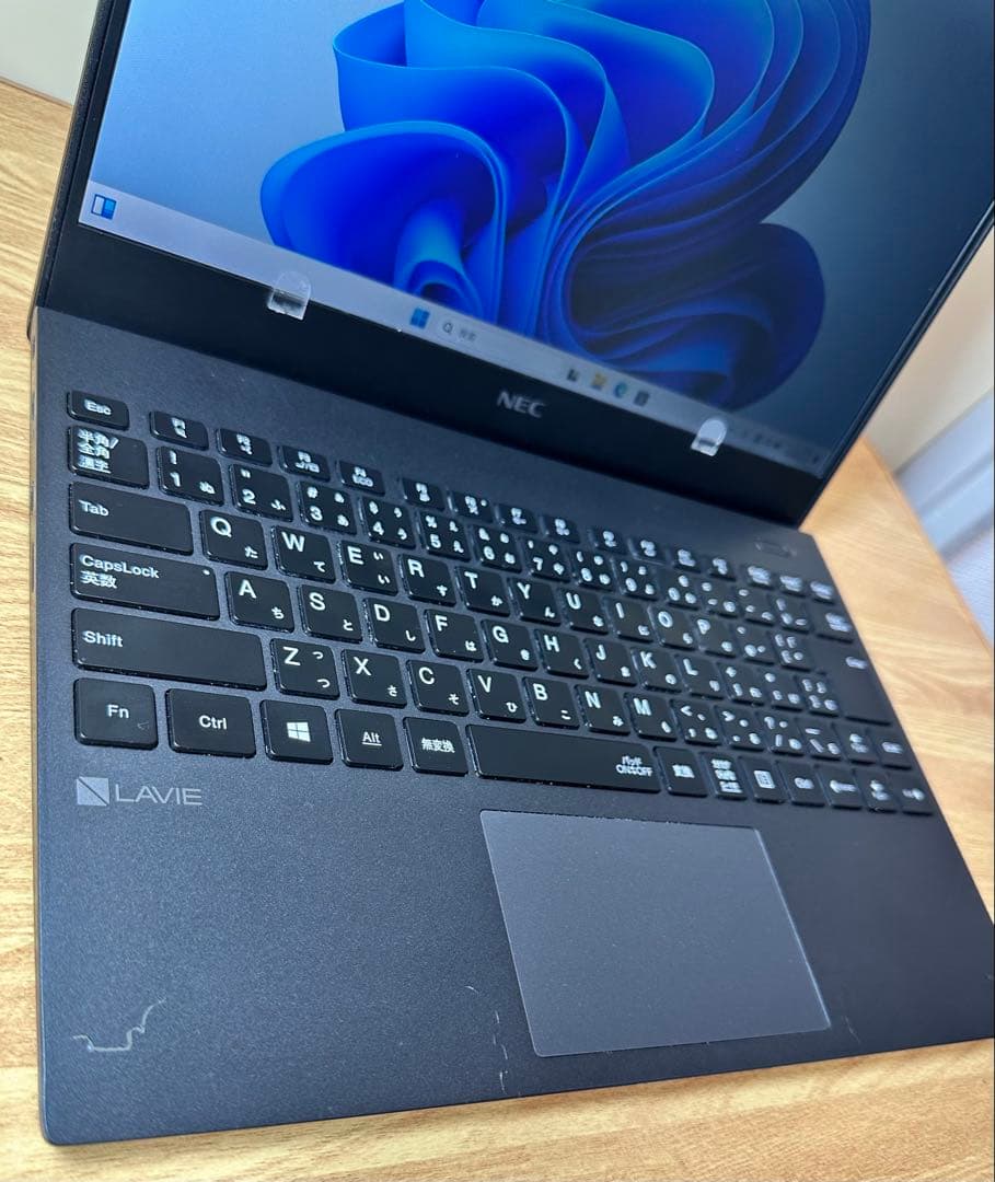 NEC ノートパソコン Core i7 gen 10,16/512,サクサク動く