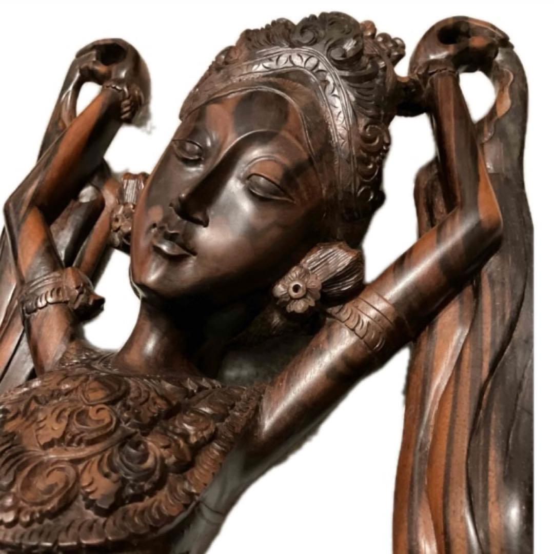 バリ島　木製女性踊り子像　巨大　彫刻　工芸品　黒壇