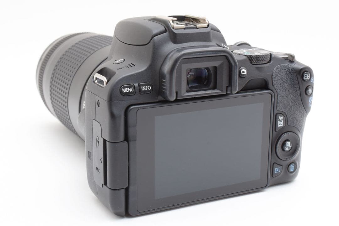 CANON EOS Kiss X9望遠レンズセット/EF 75-300mm