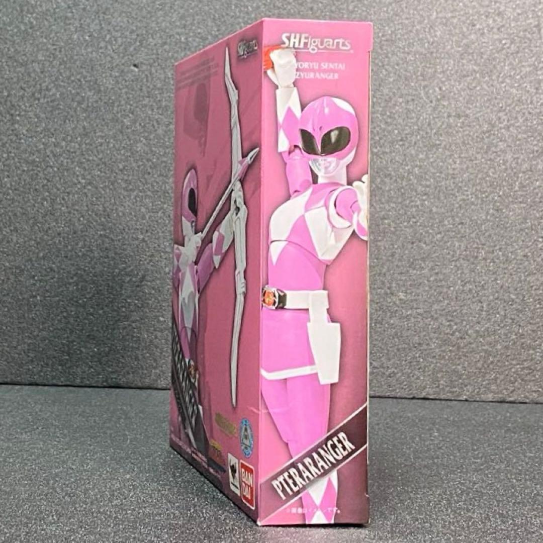 プテラレンジャー 恐竜戦隊ジュウレンジャー 桃色 ピンク pink