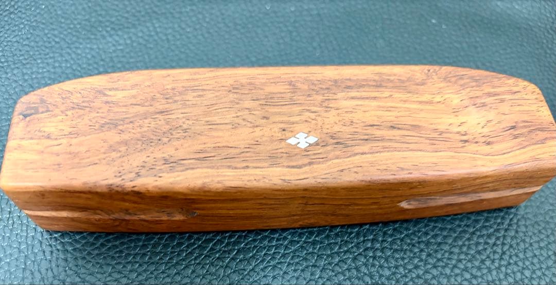 n*u様 ☆工房楔 黒柿孔雀杢 万年筆 ペン先F 数回使用のみ美品☆