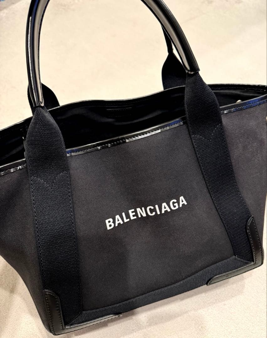 BALENCIAGA ネイビーカバス バッグS
