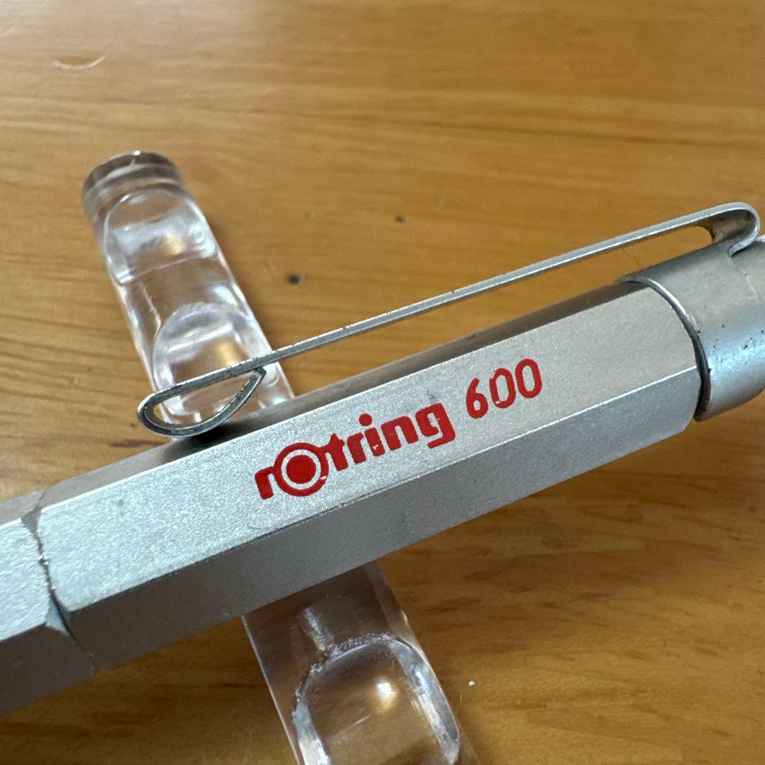貴重 廃盤 Rotring ロットリング 600 万年筆 シルバー EF