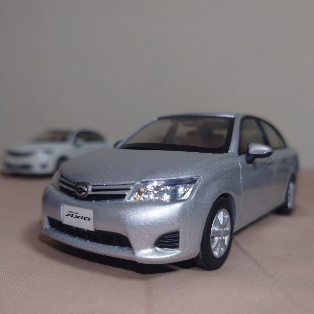 TOYOTA　COROLLA　Axio 7台セット
