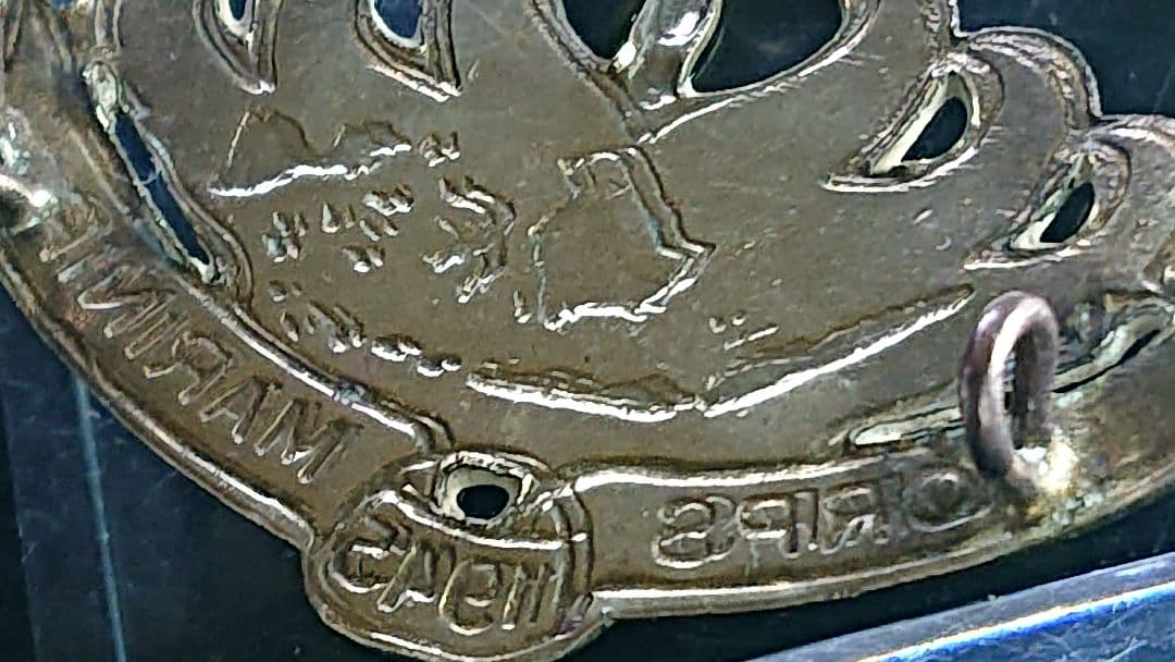 極希少【インドネシア海兵隊/海軍傘下】独立戦争創設当初非売頒布品帽章所属章実物