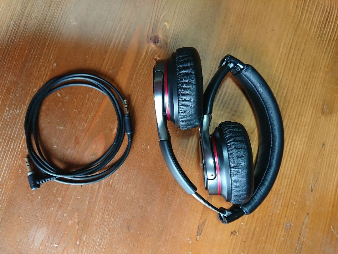 ソニー ヘッドホン　SONY MDR-10RC(B)