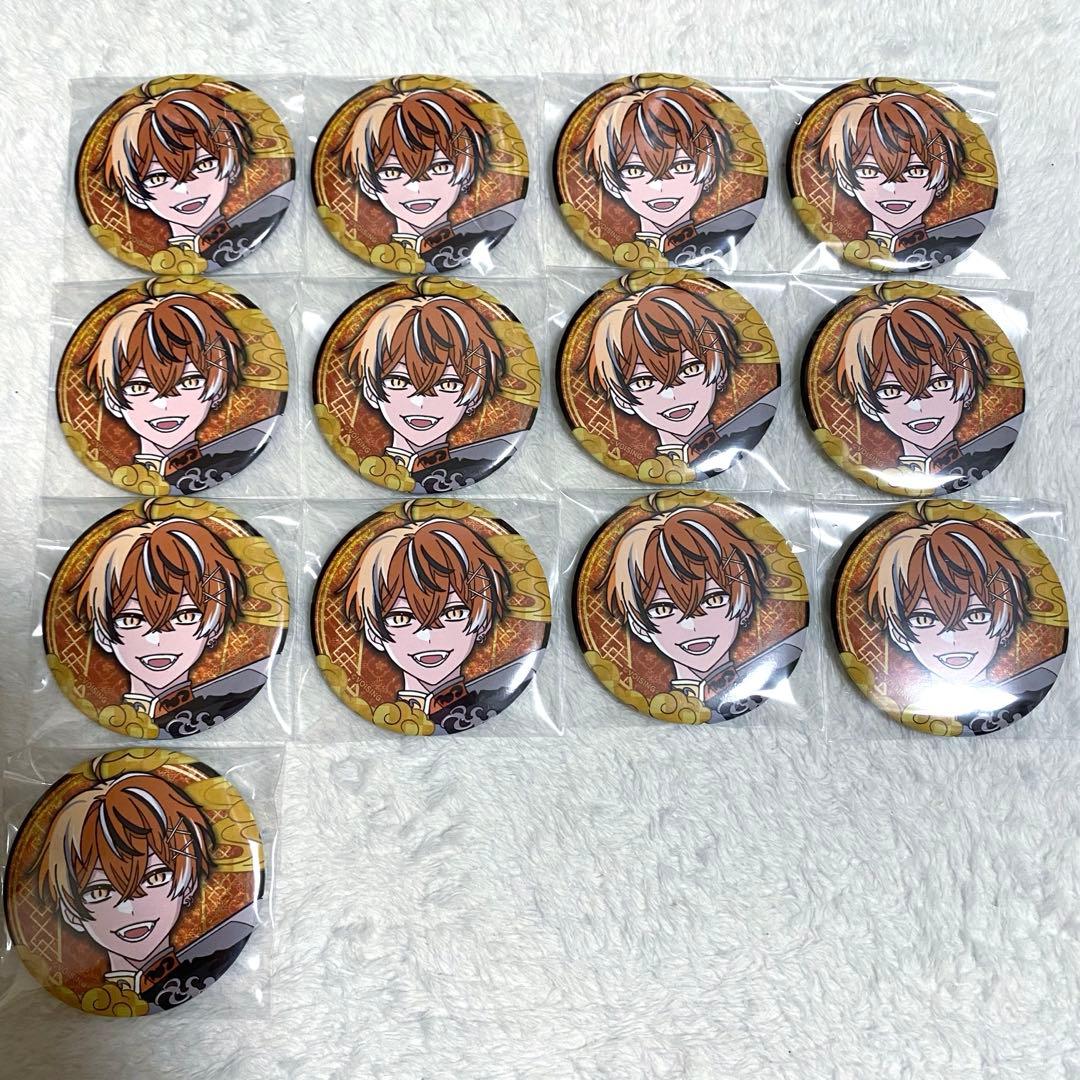 【値下げ中】 クロノヴァ 缶バッジ ロンゴ うるみや