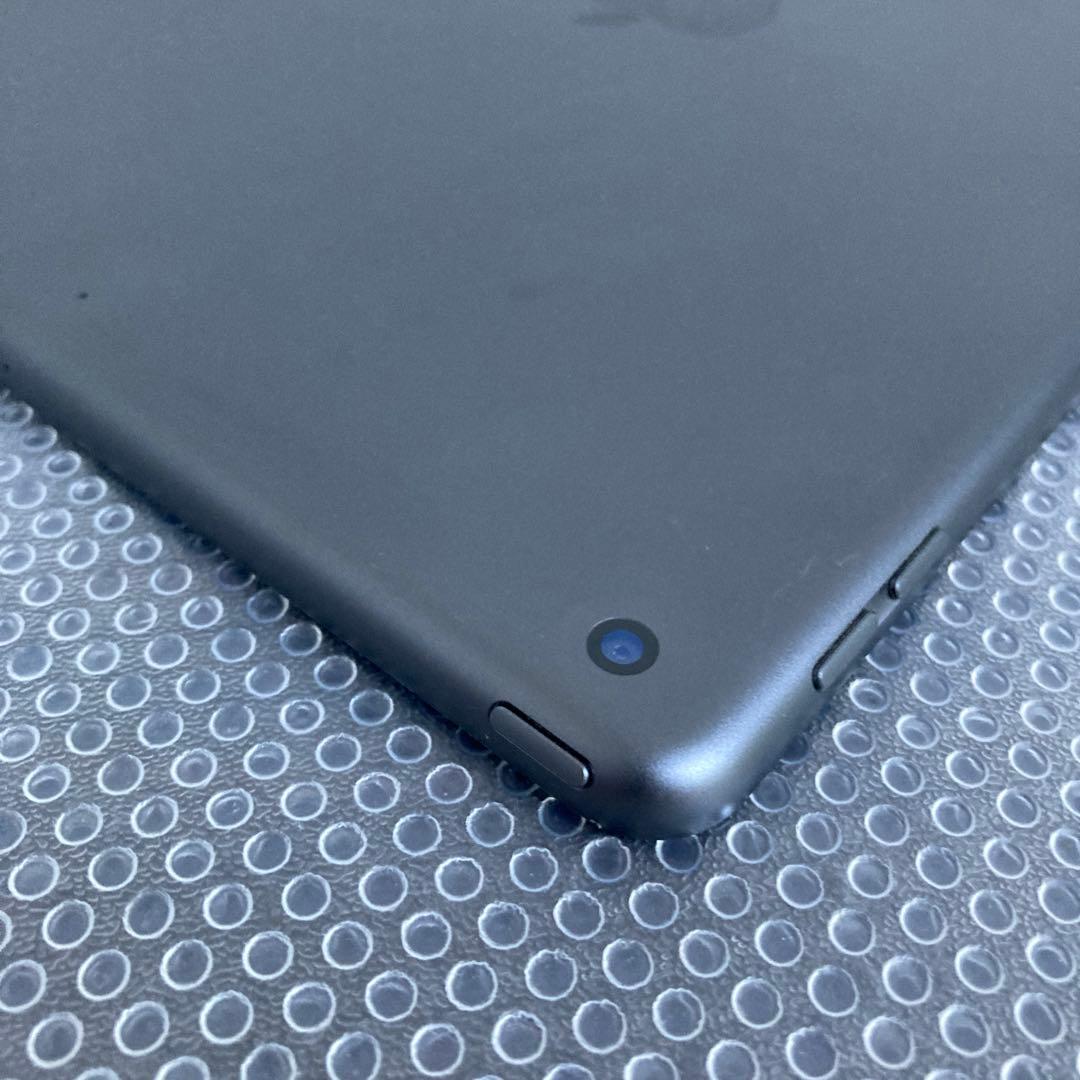 2922【早い者勝ち】iPad8 第8世代 32GB WIFIモデル☆