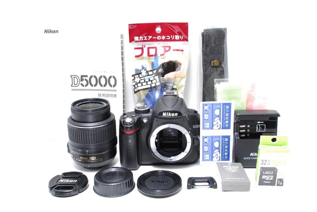 【美品】Nikon D5000　スマホ転送　動画も写真も撮れる　バリアングル液晶