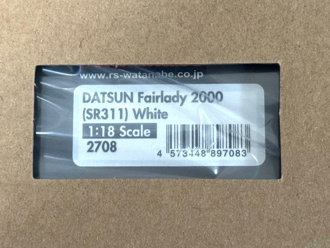 【限定70台】1/18 DATSUN Fairlady 2000 エンジン付属