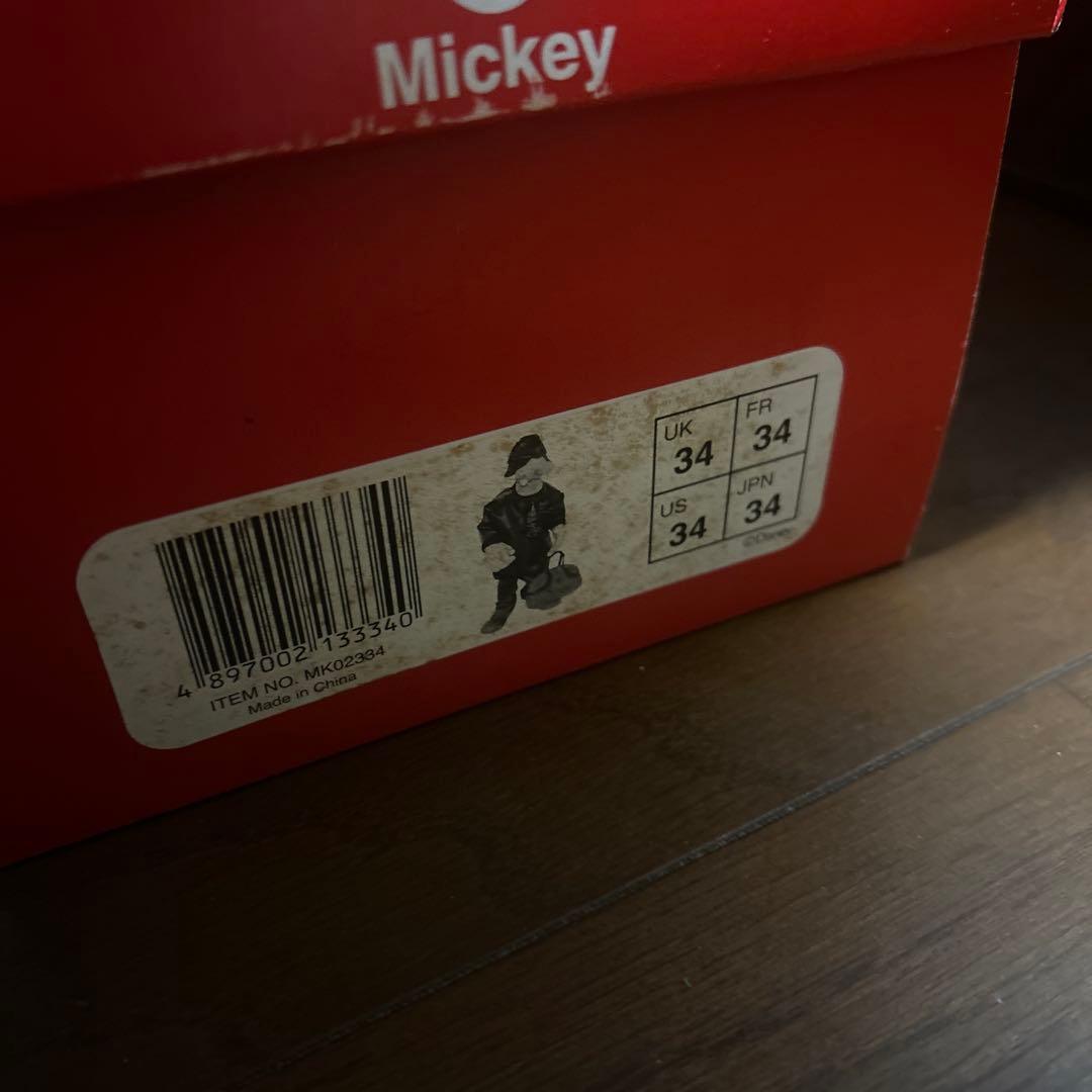 ディズニー　アディダスコラボ　フィギュア