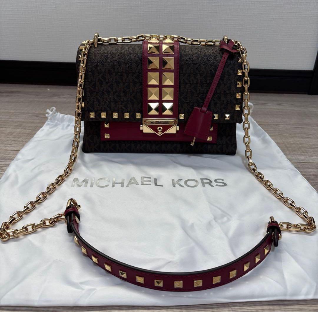 【新品未使用】MICHAEL KORS スタッズショルダーバッグ