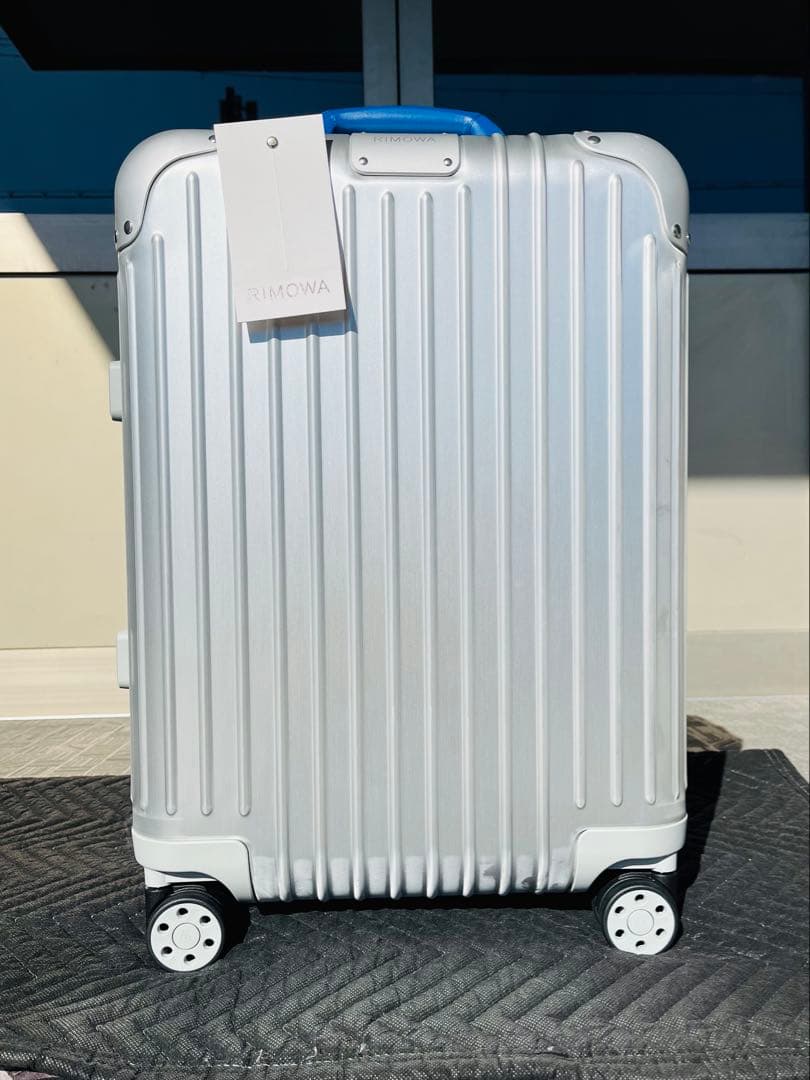 RIMOWA リモア　オリジナル　キャビン　ツイスト 35L シルバー＆ブルー
