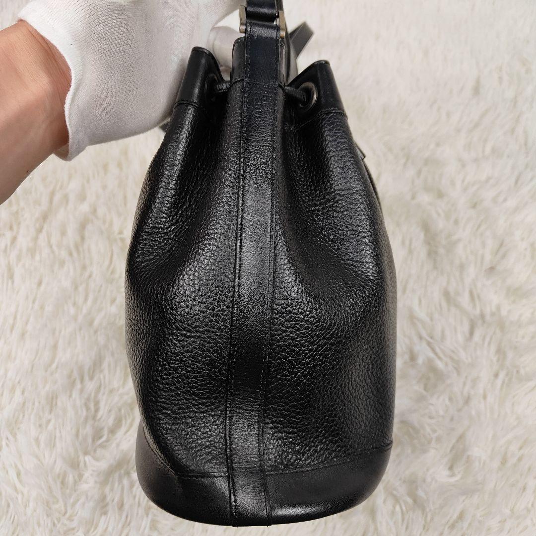 本日限定価格　バーバリー　ショルダーバッグ　ホースロゴ　ノバチェック　巾着