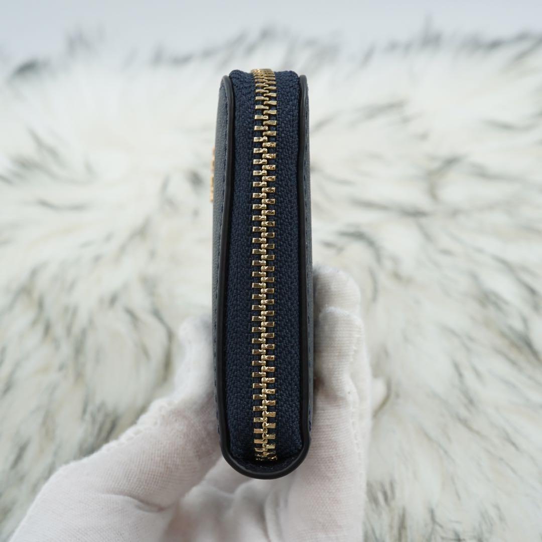 未使用　TORY BURCH ジップウォレット　小銭入れ　ケース　ネイビー