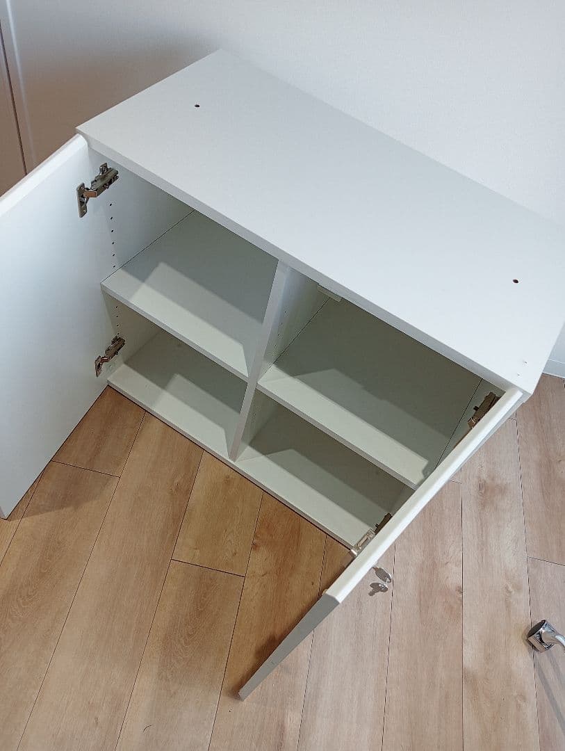 特別 格安出品 ローキャビネット／両開き木製 24時間以内出荷