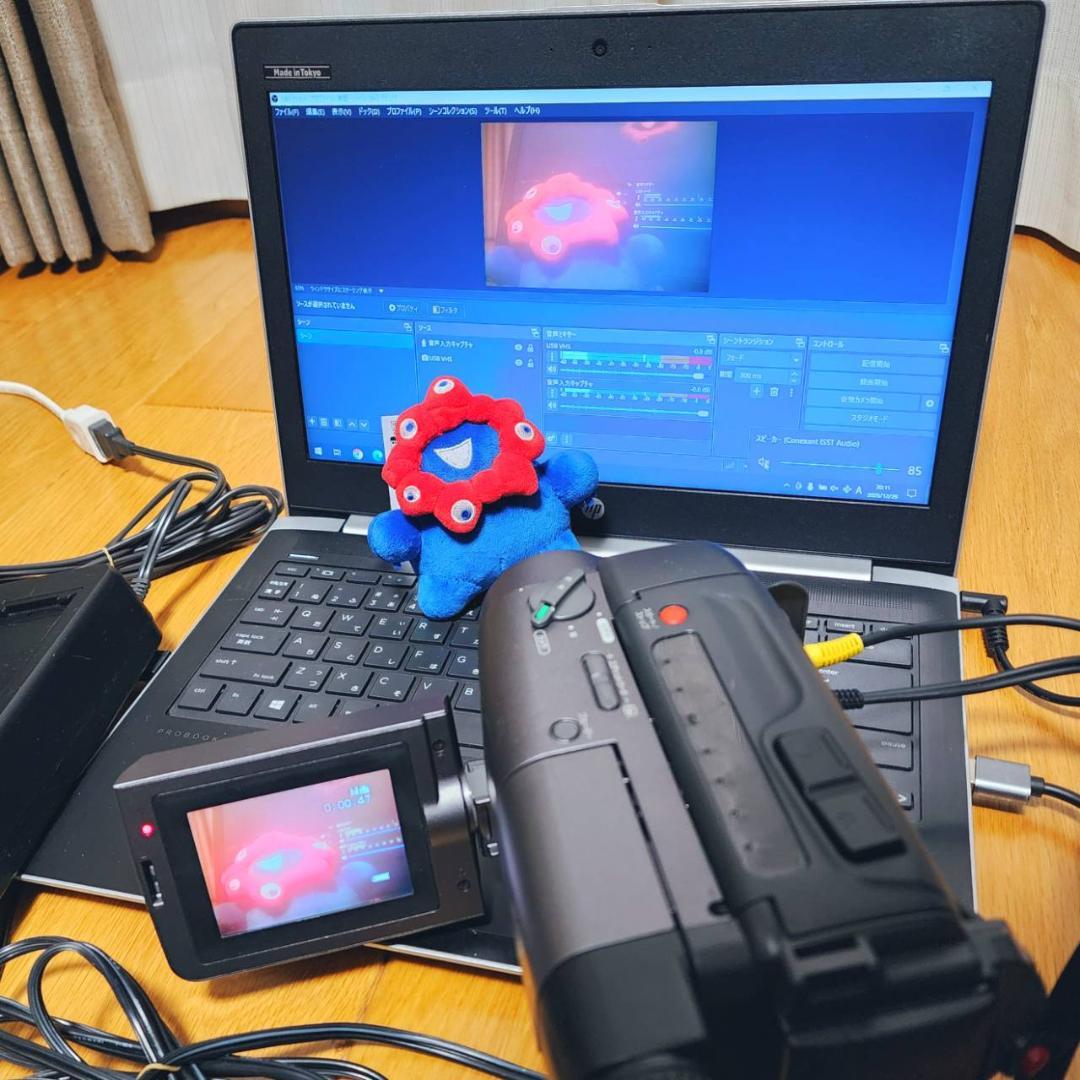 ひ*7様 【動作確認済】SONY 高画質 Video8 ビデオカメラ CCD-T